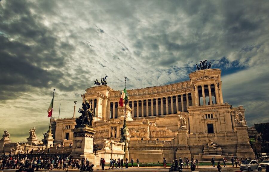 Rome: Private Walking Tour with a Local - Choosing between two hours and six