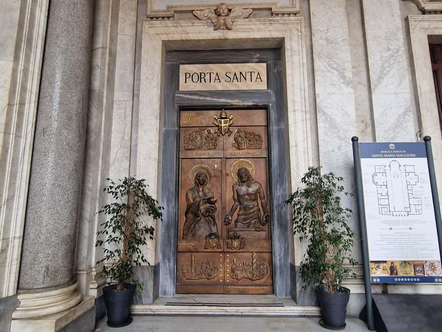 Rome: Relics from the Passion of the Christ Walking Tour - Santa Prassede and the column of scourging