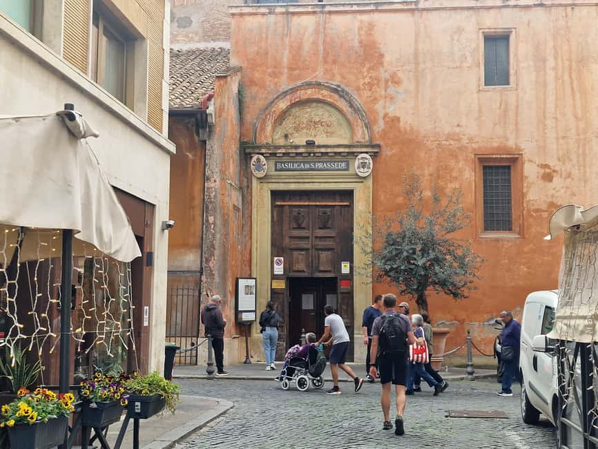 Rome: Relics from the Passion of the Christ Walking Tour - Santa Maria Maggiore and the wood of the manger