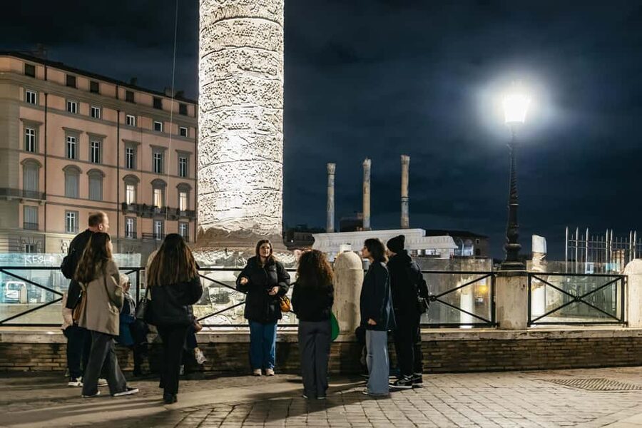 Rome: Small-Group City Highlights Moonlight Walking Tour - Ending beneath the Colosseum lights