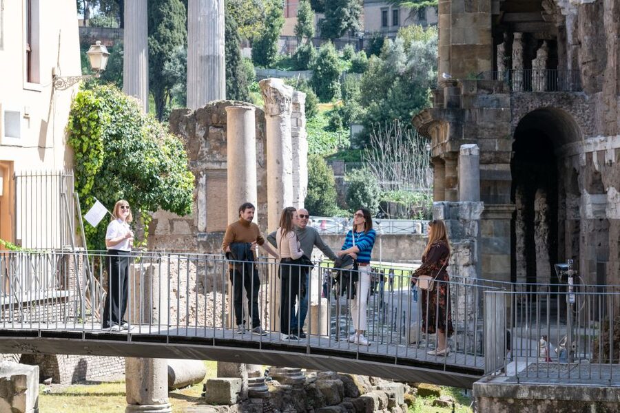 Rome: Trastevere & Campo de Fiori Street Food Walking Tour - The essentials at a glance