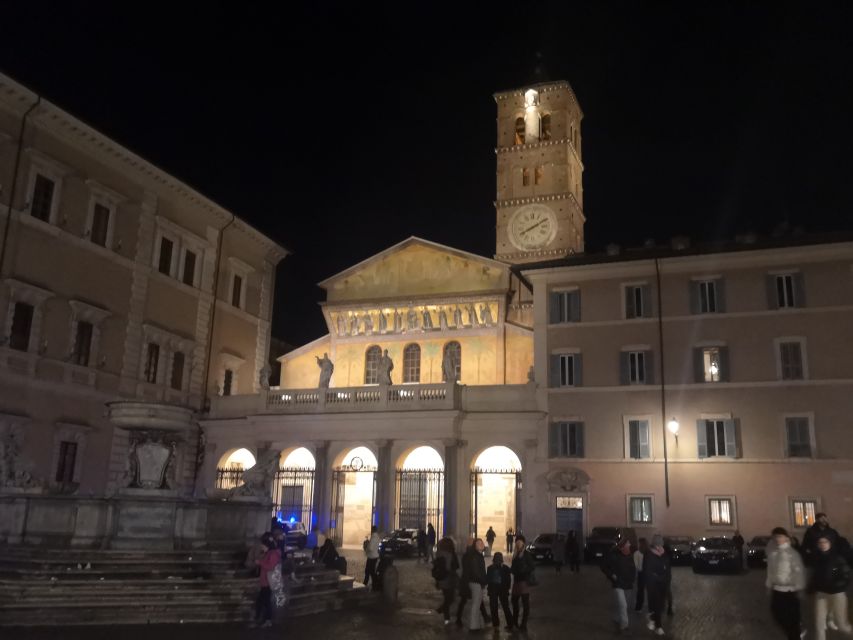 Rome: Trastevere & Campo de Fiori Street Food Walking Tour - The later food stop: sandwich, porchetta, and Roman variety