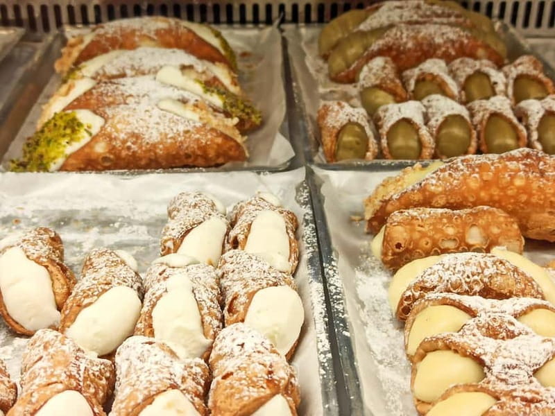 Rome: Trastevere Street Food Walking Tour with Local Expert - Finishing with pastries and artisanal gelato
