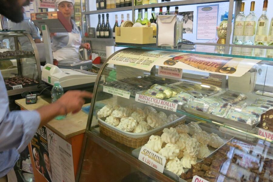 Rome Trastevere Walking Food Tour - The oldest patisserie in Trastevere