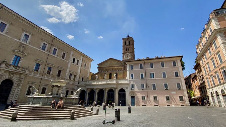 Rome: Underground Trastevere Guided Walking Tour - Timing, walking, and comfort