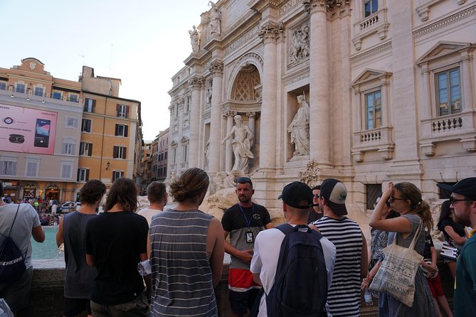 Rome Walking Tour: Pantheon, Trevi, Navona & Hidden Gems - Galleria Sciarra, a Quieter Architectural Pause