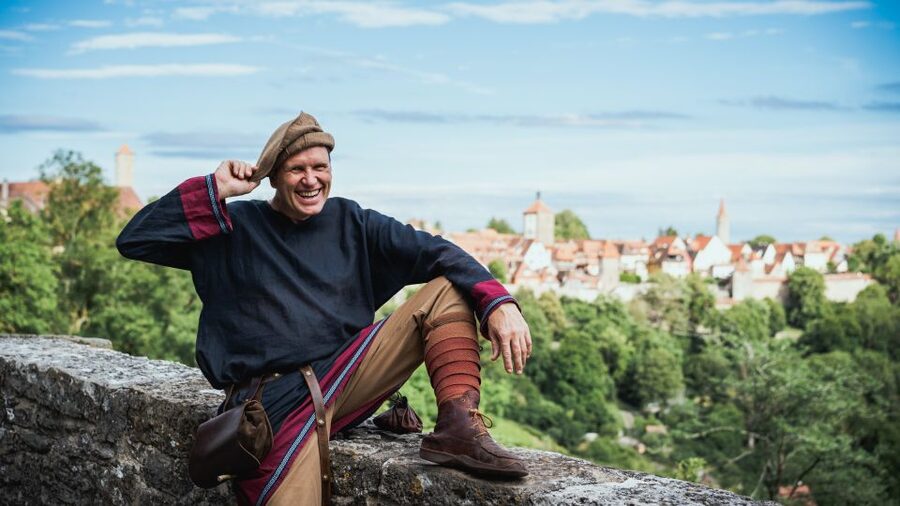 Rothenburg ob der Tauber: Private Old Town Walking Tour - A private format that adapts to your group