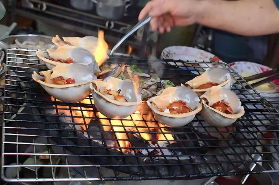 Saigon: Private Backstreets Walking Food Tour - Desserts, flan, tea, and beer