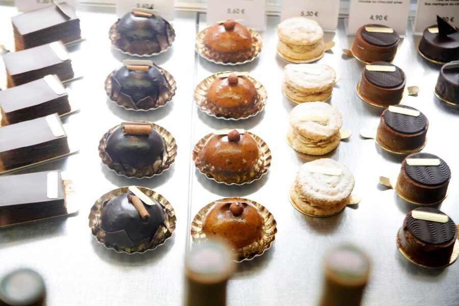 Saint-Germain-des-Prés: Pastry and Chocolate Walking Tour - Starting near La Maison du Chocolat on rue de Sèvres