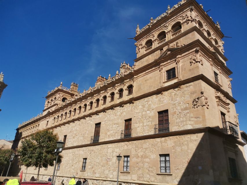 Salamanca: Monuments and Landmarks Guided Walking Tour - Meeting under the clock in Plaza Mayor