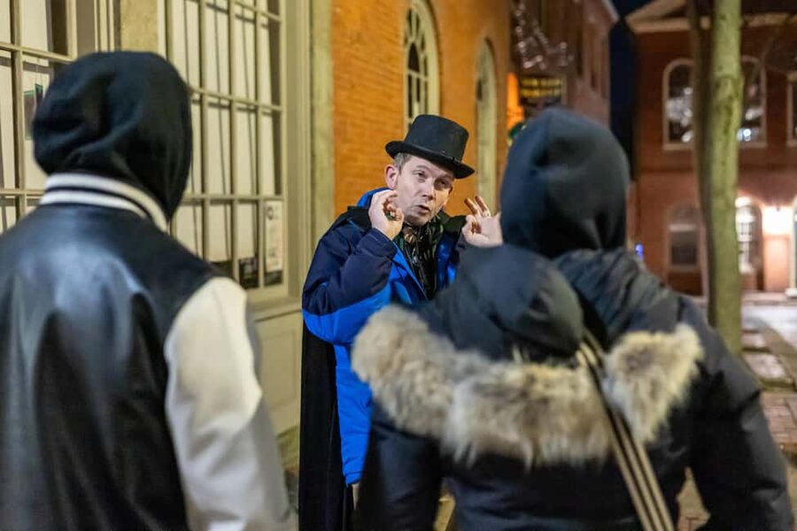 Salem: Ghosts, Witches, & Warlocks Guided Walking Tour - Why the Guides Matter So Much