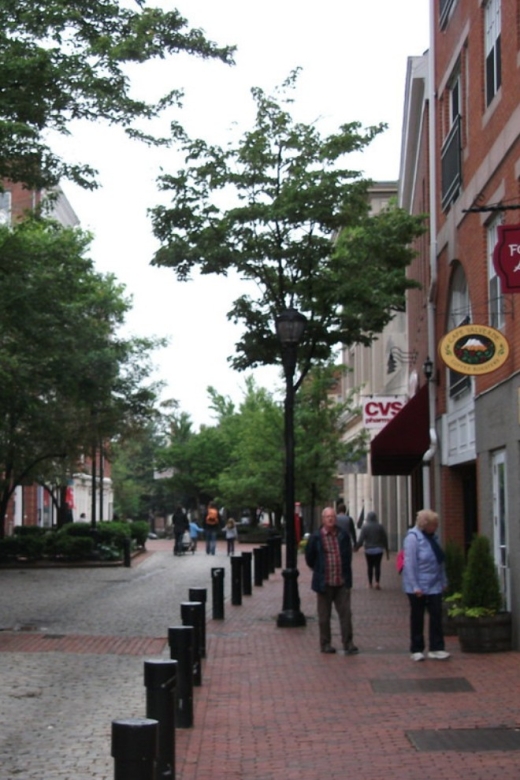 Salem: Secrets of Salem Hidden History Walking Tour - Guide quality, group size, and weather