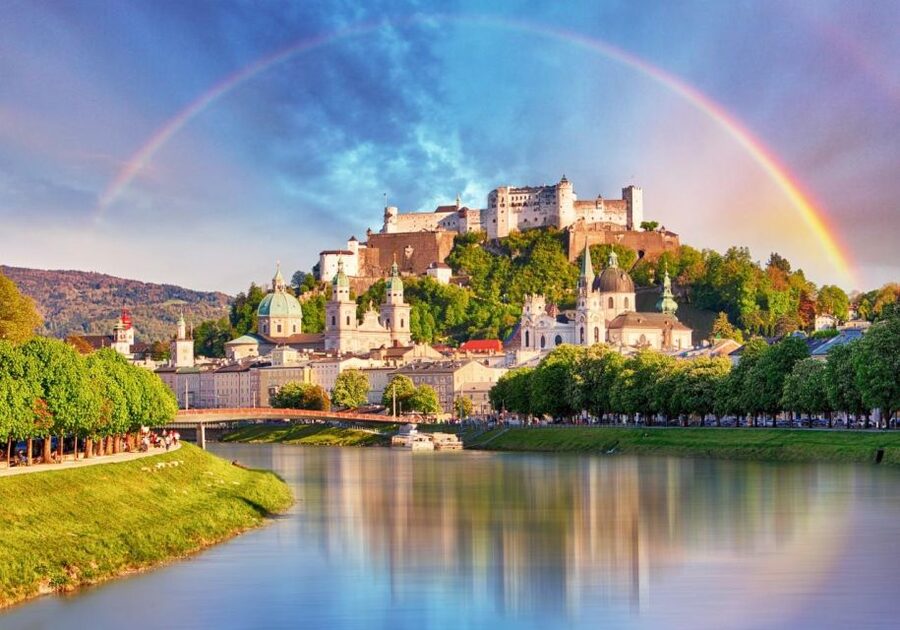 Salzburg: Old Town, Mozart, & Mirabell Gardens Walking Tour - Residenzplatz, Alter Markt, and the best fortress view