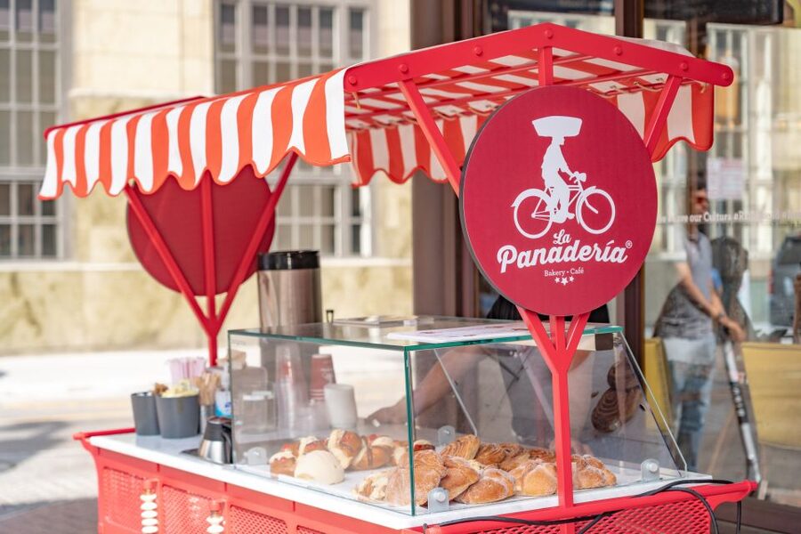 San Antonio: Historic Downtown Food and Culture Walking Tour - Pan Dulce and the San Fernando Cathedral