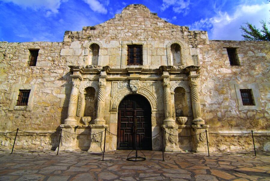San Antonio Premium City Tour with Alamo & River Walk Cruise - The basic shape of the four-hour outing