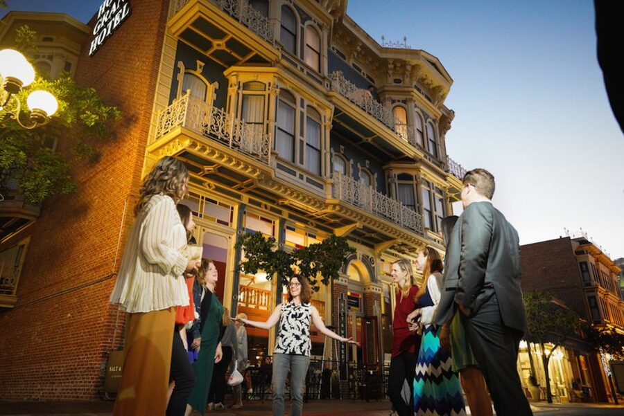 San Diego: Gaslamp Quarter Food & Drink Walking Tour - Starting beside the Gaslamp sign at 5:30 p.m.