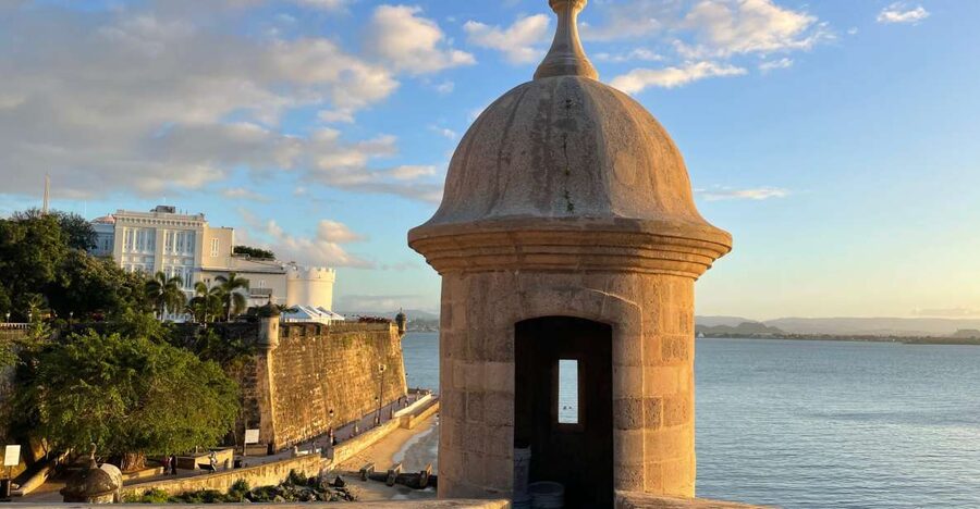 San Juan: Old Town Sunset Walking Tour - Plazas that explain the city