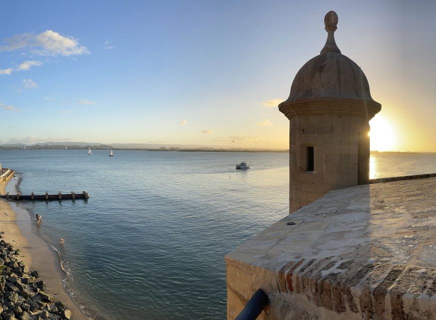 San Juan: Old Town Sunset Walking Tour - Capilla del Santo Cristo and its urban legend