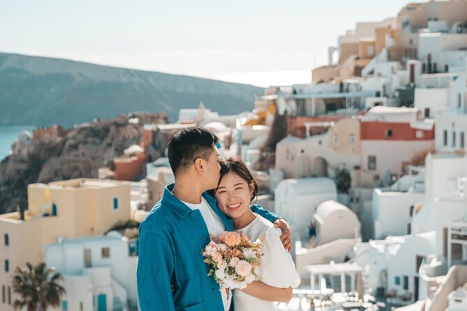Santorini: Customized Private Photoshoot Walk in Oia - Morning, Afternoon, or Sunset?
