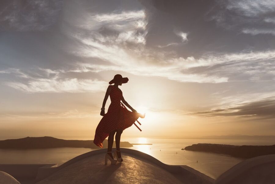 Santorini: Sunset Walking Tour with Local Food and Drinks - Onar Restaurant Bar, where tapas meet the evening view