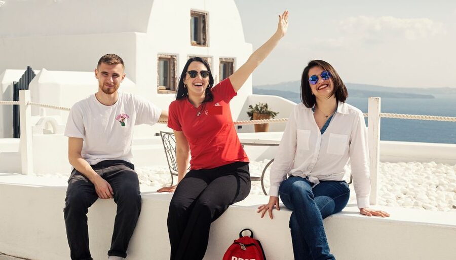 Santorini: Sunset Walking Tour with Local Food and Drinks - Starting at Agios Nikolaos, between Imerovigli and Firostefani