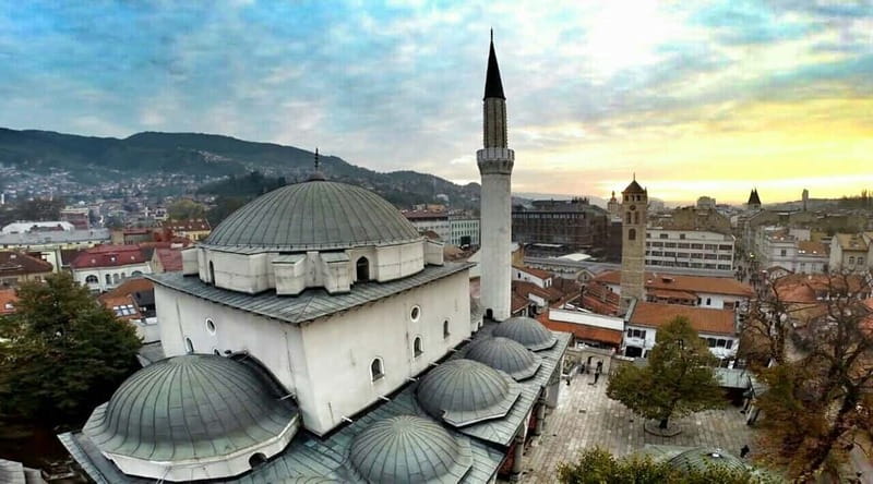 Sarajevo: Old Town Walking Tour with Local Guide - The Eternal Flame and the city’s 20th-century story