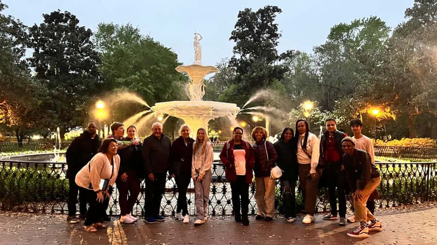 Savannah: Ghosts, Asylums, Voodoo, and Horror Walking Tour - Key points at a glance