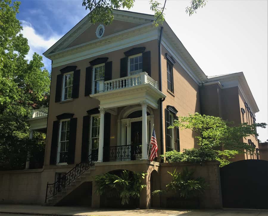 Savannah: Highlights Off the Beaten Path Guided Walking Tour - Savannah’s ironwork is easy to miss