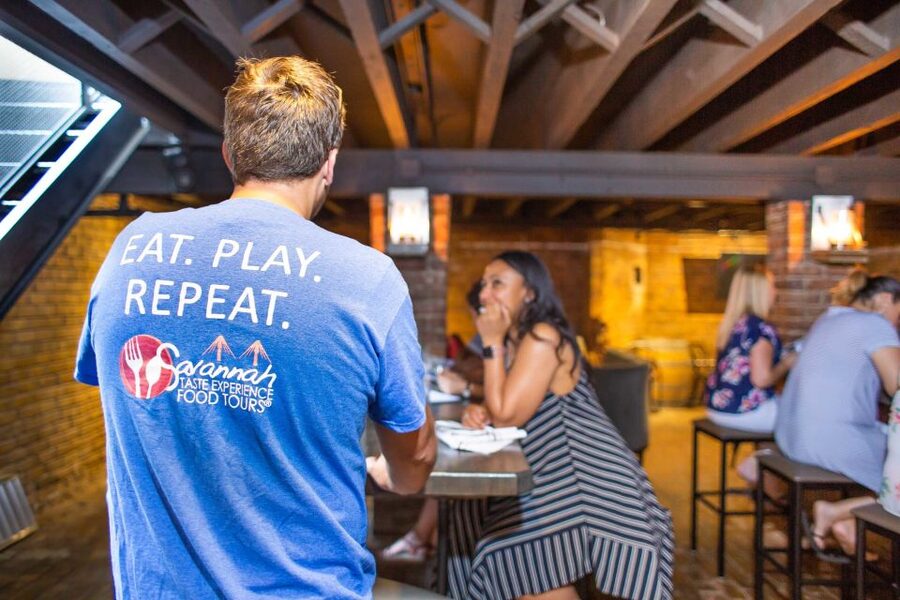 Savannah: Local Favorites Walking Food Tour - What You May Taste Along the Route