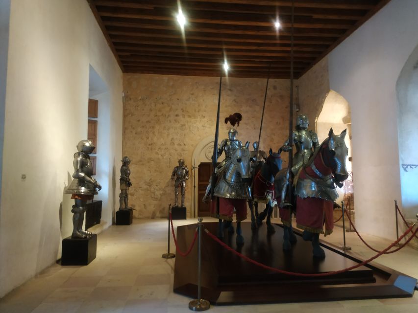 Segovia: Guided Walking Tour with Cathedral & Alcázar Entry - Walking through the former Jewish quarter