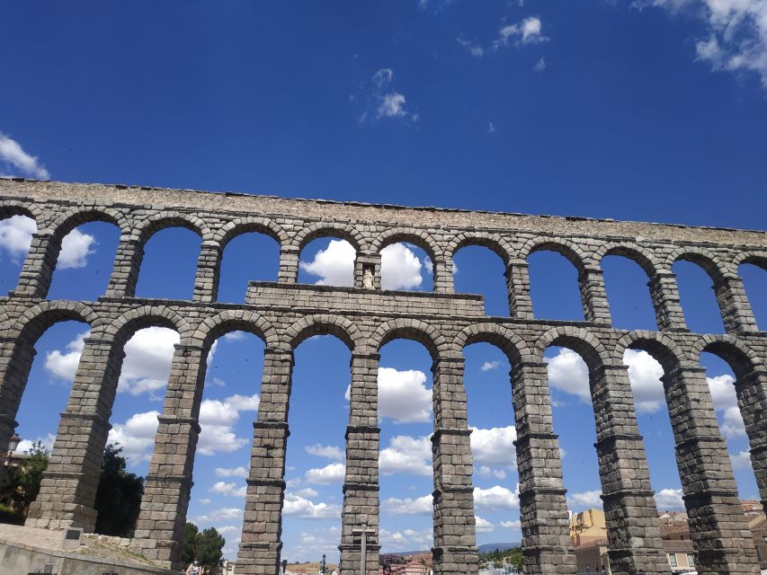 Segovia: Guided Walking Tour with Cathedral & Alcázar Entry - Price, timing, and practical value