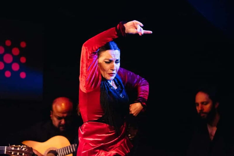 Seville: Tapas Walking Tour with Traditional Flamenco Show - Maestro Marcelino: a gentle start with local drinks
