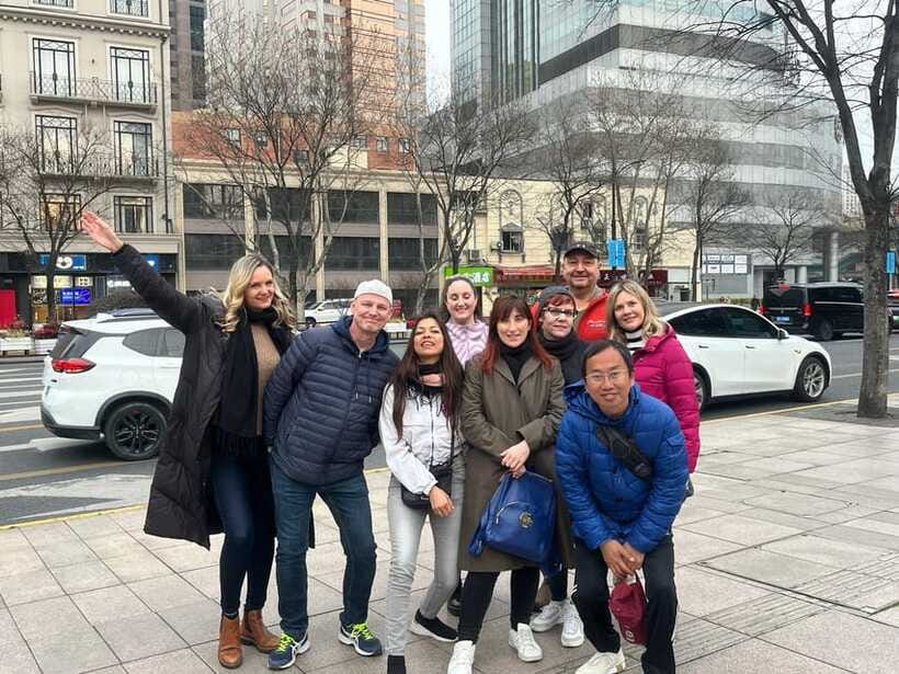 Shanghai Highlights Walking Tour With A Real Local - Yuyuan Bazaar and the 400-year-old garden area