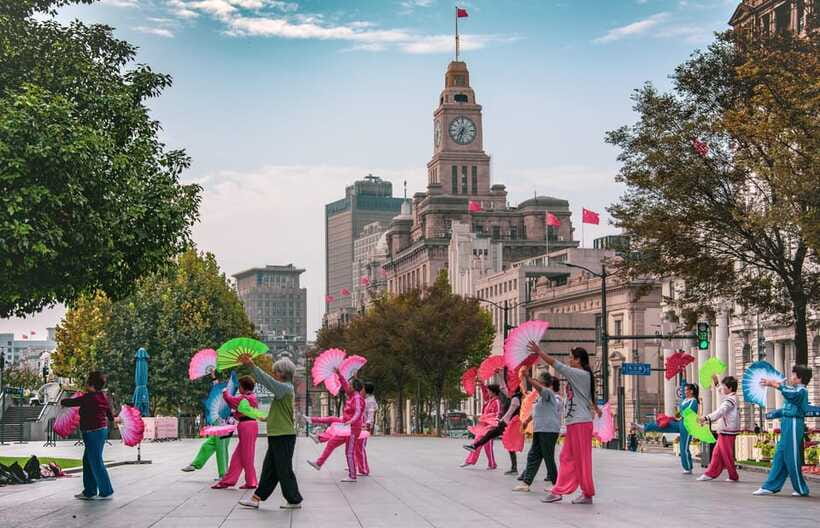 Shanghai Highlights Walking Tour With A Real Local - How much value do you get for $34?