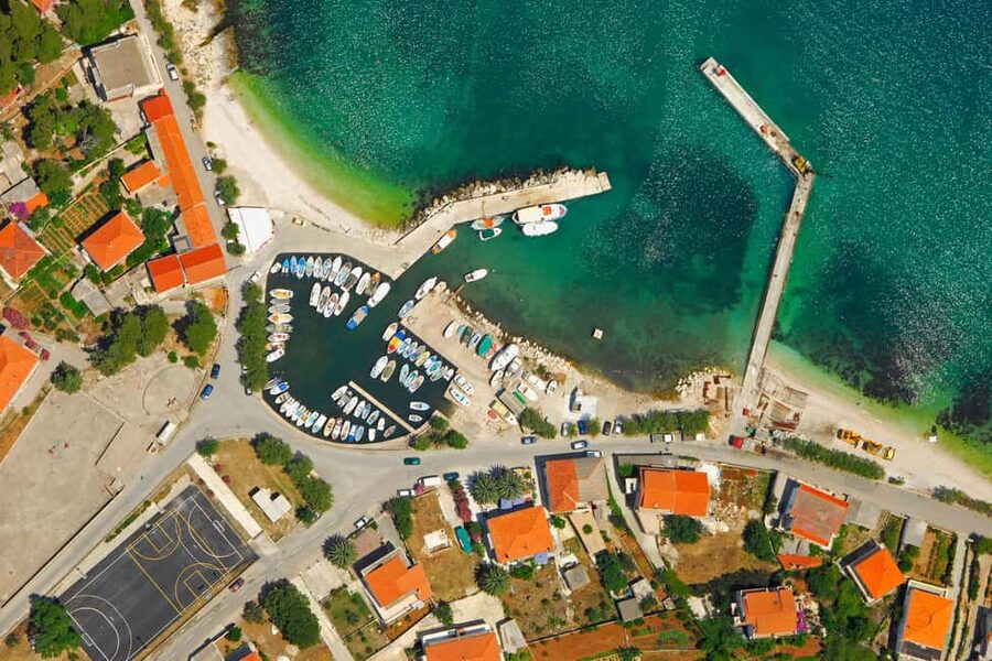 Shipwreck - Blue Lagoon All Inclusive + Trogir Walking Tour - A Croatian liquorice tasting adds a local pause