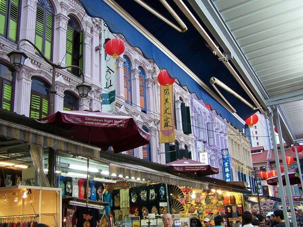 Singapore: Chinatown Hawker Market Food Tour with 7 Food Tastings - Key points at a glance
