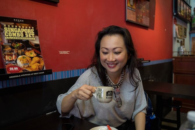 Singapore: Chinatown Hawker Market Food Tour with 7 Food Tastings - What you will actually eat during the three hours