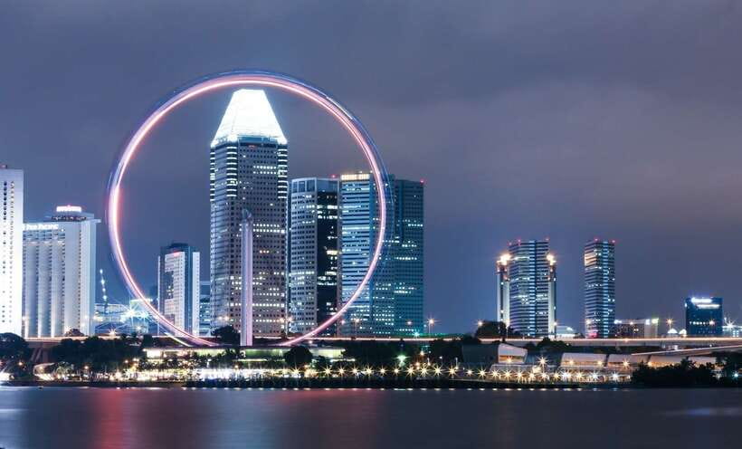 Singapore: Private Walking Tour with a Local - Chinatown, Little India, and Arab Street by local advice