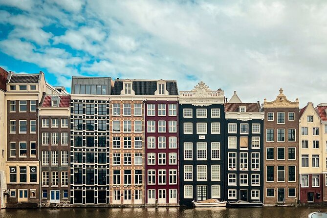Small Group Walking Tour - Hello Amsterdam - Torensluis and the canal belt’s harder history