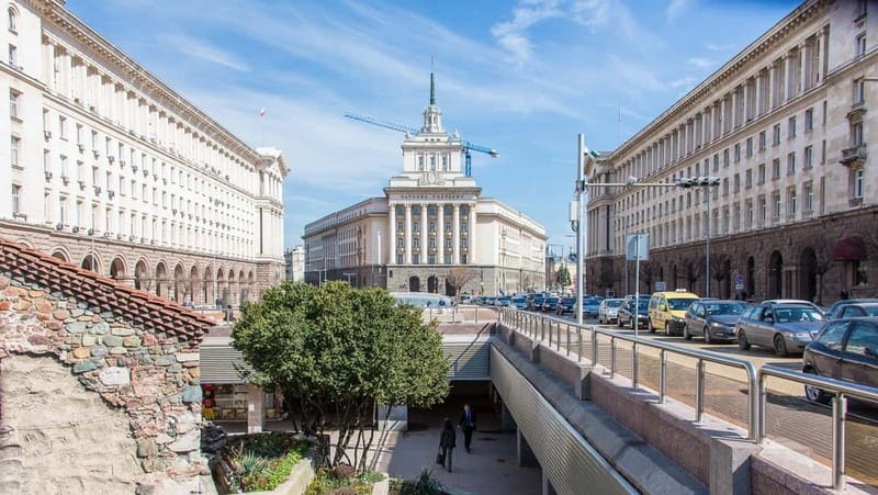 Sofia: Communist Walking Tour - The State Archives and the problem of memory