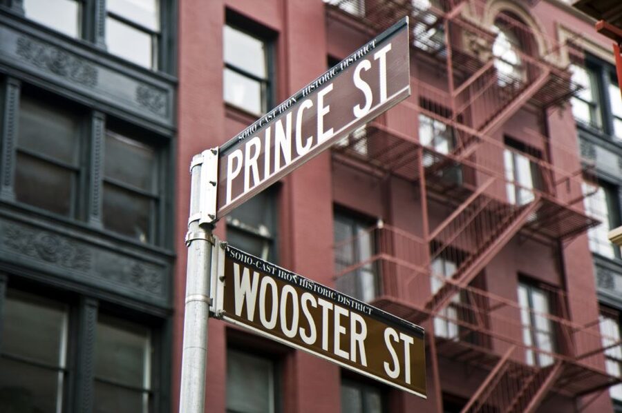 SoHo, Little Italy, and Chinatown 2-Hour Guided Walk - Little Italy and the stories behind Mulberry Street