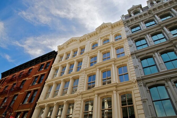 SoHo, Little Italy, and Chinatown Walking Tour in New York - SoHo and the cast-iron streets