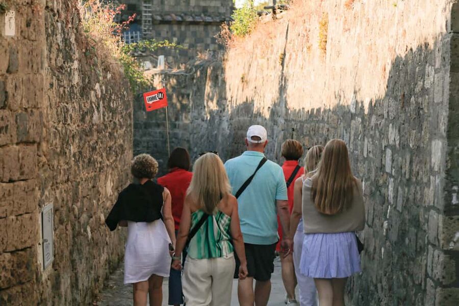 Sorrento: Walking Tour with Local Guide - Villa Comunale and the Bay of Naples view