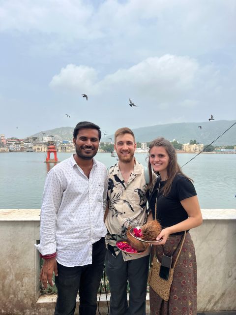 Spiritual Walking tour with Puja Ceremony -The Pushkar Route - What the guide does especially well