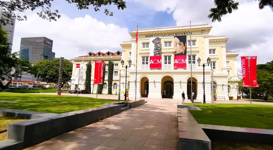 Splendour of Colonial Singapore Walking Tour with Lunch - What Ping adds to the walking tour