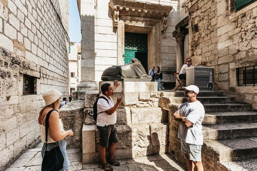 Split: Diocletian Palace & Old Town Guided Walking Tour - Entering Diocletian’s Palace Through the Ancient Gates
