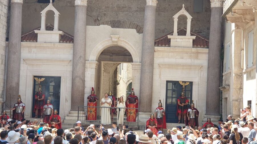 Split: History and Heritage Walking Tour - Who should book this walking tour?