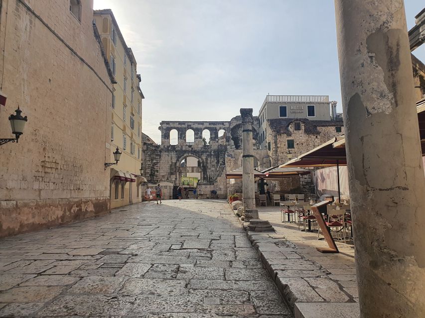 Split: Walking tour of Split with a 'Magister' of History - The 3D reconstructions are more than a visual extra