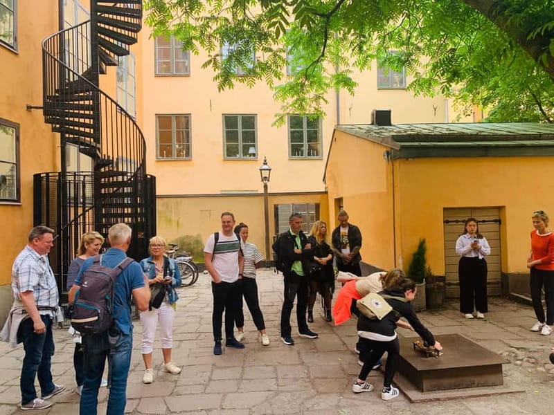 Stockholm: Guided Historic Old Town Walking Tour with Local - Meeting Sophie beside Birger Jarl
