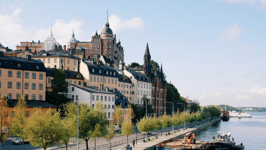 Stockholm: Old Town Walking Tour, stories and secrets - Why this two-hour walk works well on a first day